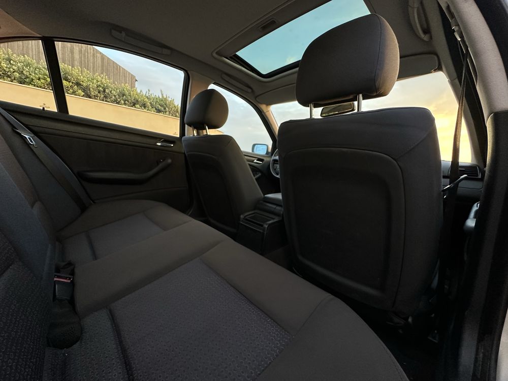 BMW E46 3118i.