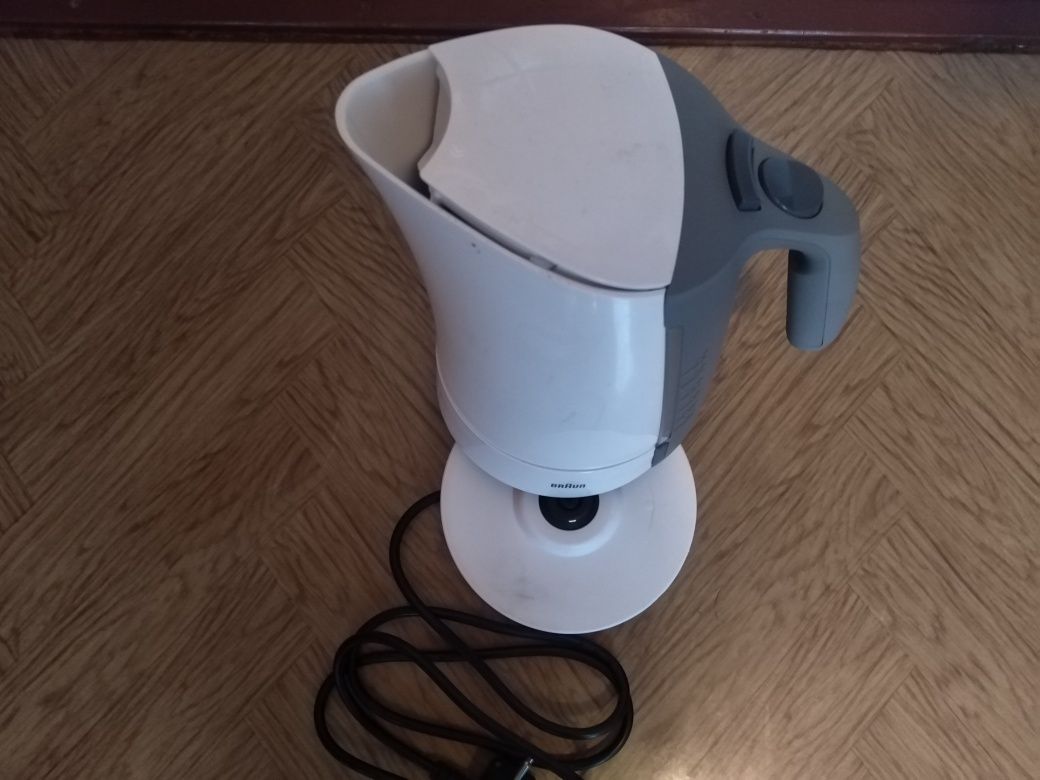 Электрочайник Braun 3221