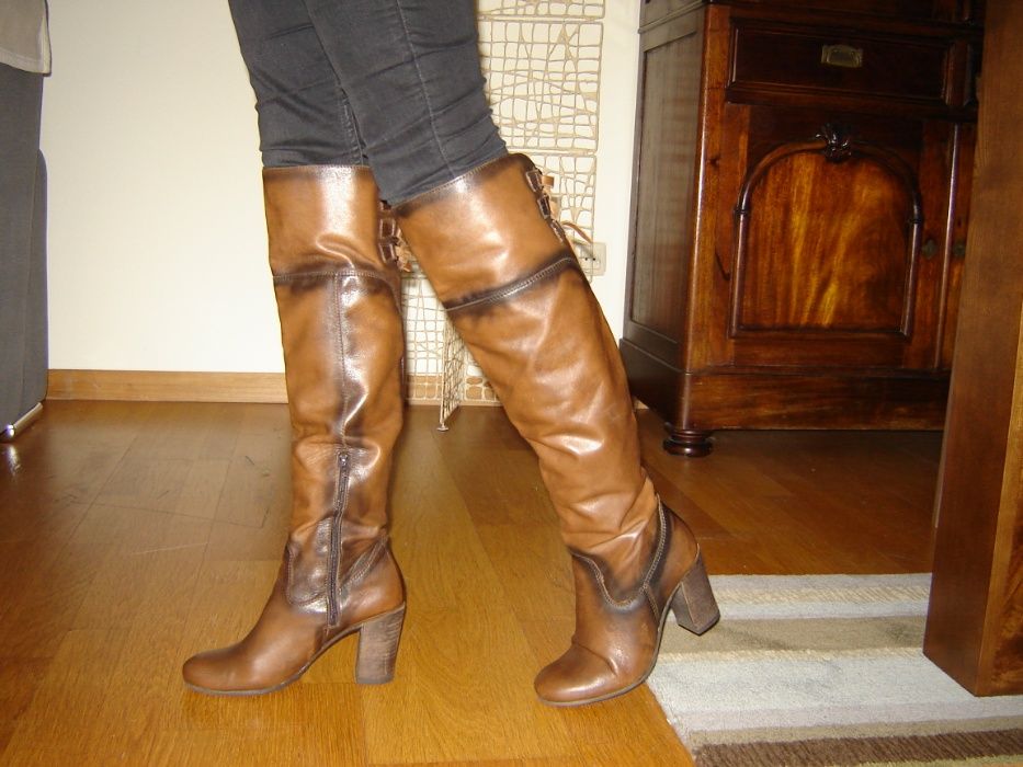 Botas de PELE acima do joelho (37 )