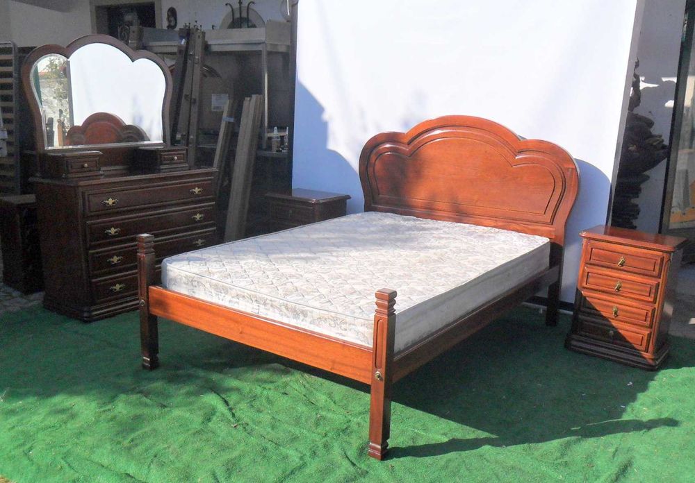 Mobília de quarto de casal completo