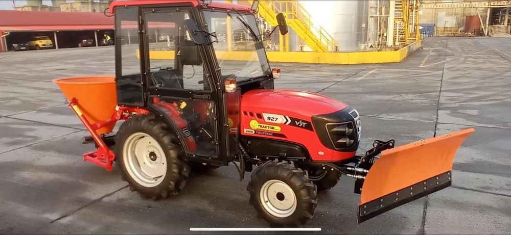 Ciagnik roliczo komunalny