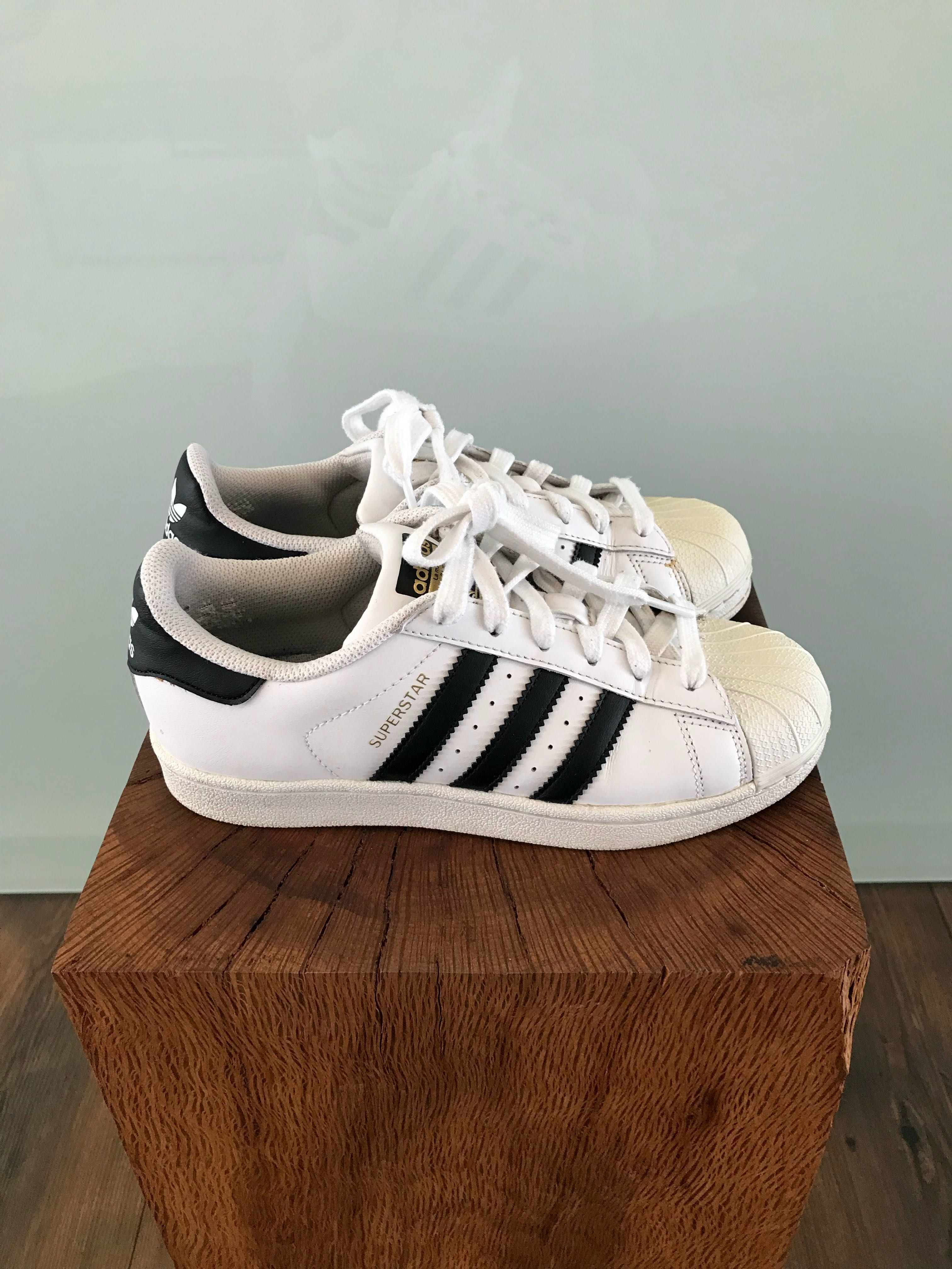 Ténis Adidas Superstar