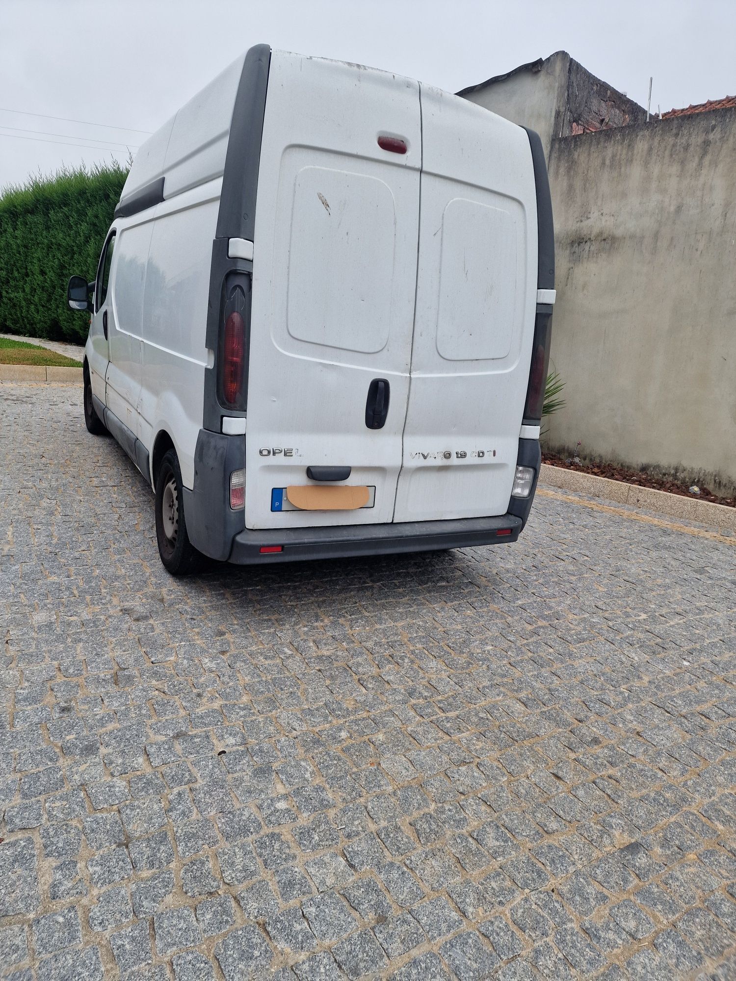 Opel vivaro 1.9 comercial