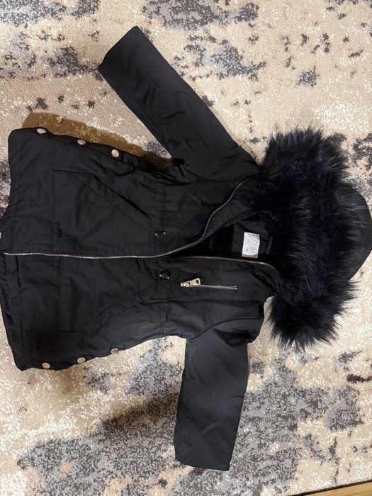 Парка Zara на дівчинку