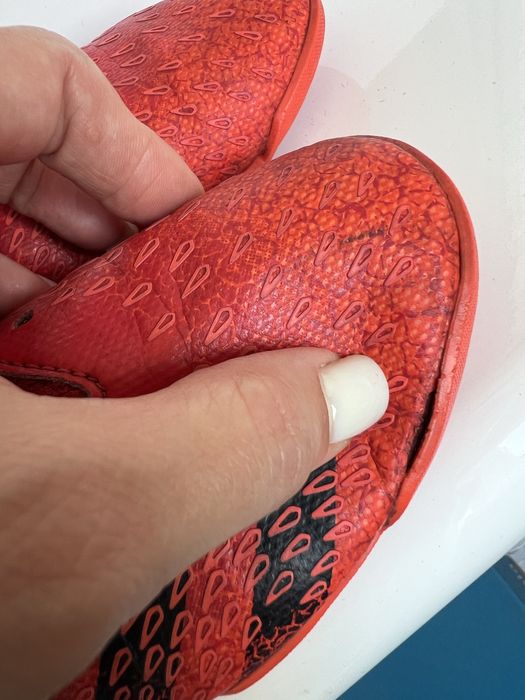 Сороконожки, бутси, футзалки adidas predator 38.5 ( 25.5)