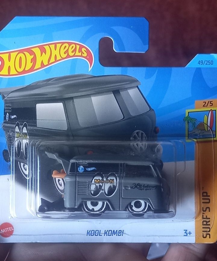 Kool kombi hot wheels Mooneyes