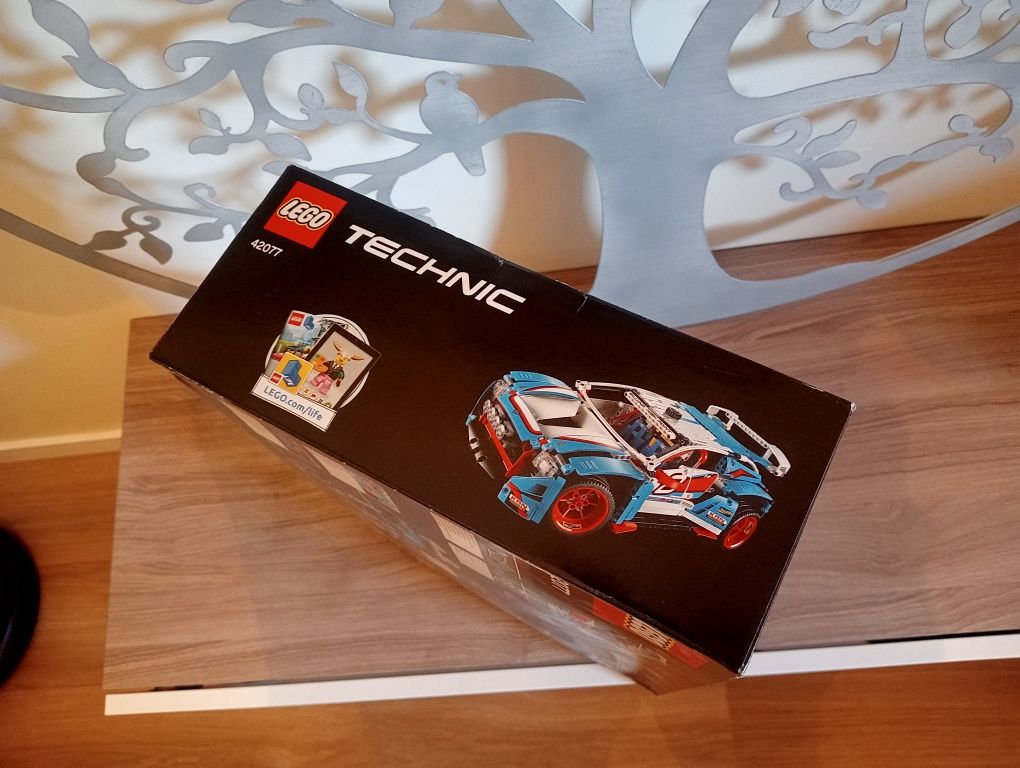 LEGO Technic - Rally car - 42077 Novo