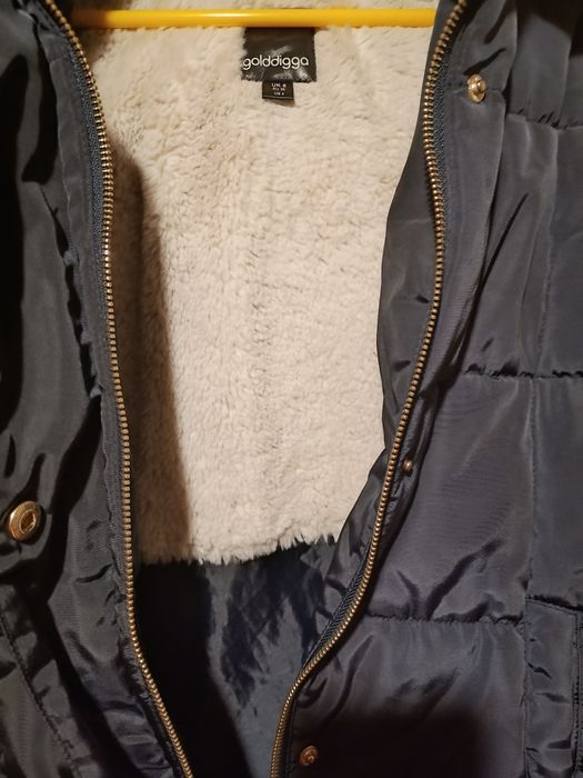 Kurtka krótka puchowa u dołu wiązana