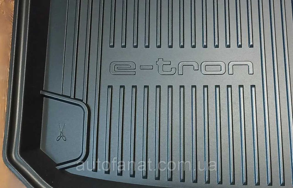 Audi e-tron 2019–… | Оригінальний коврик в багажник | Килимок Ауді