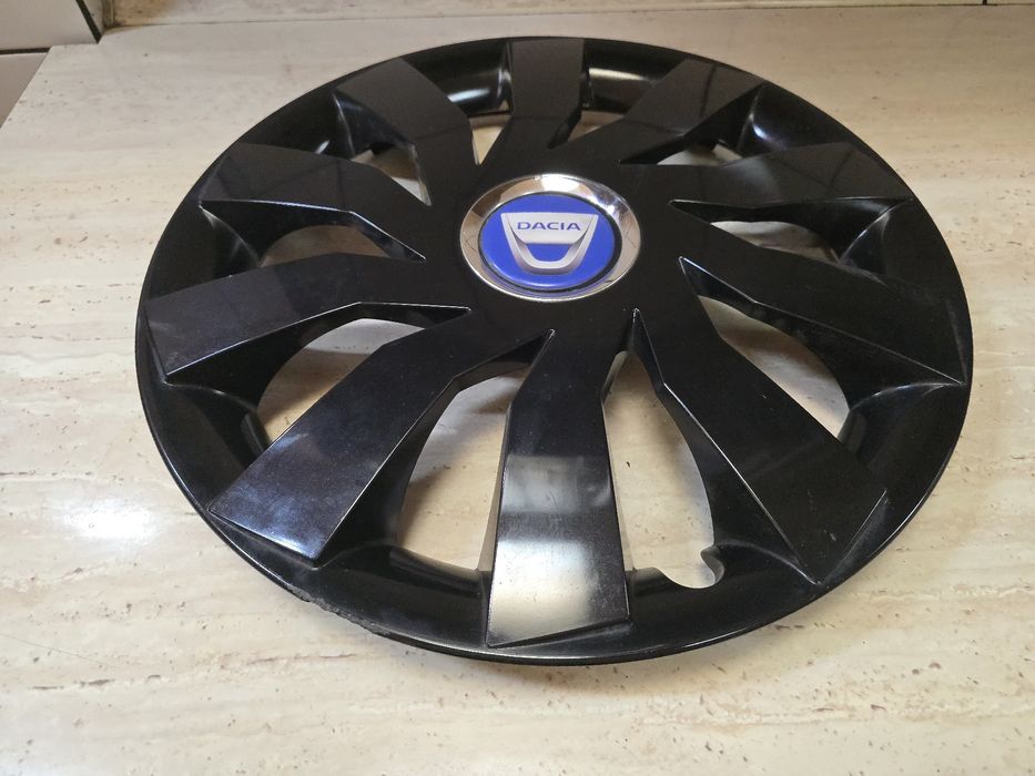 Sprzedam czarny kołpak 15" DACIA
