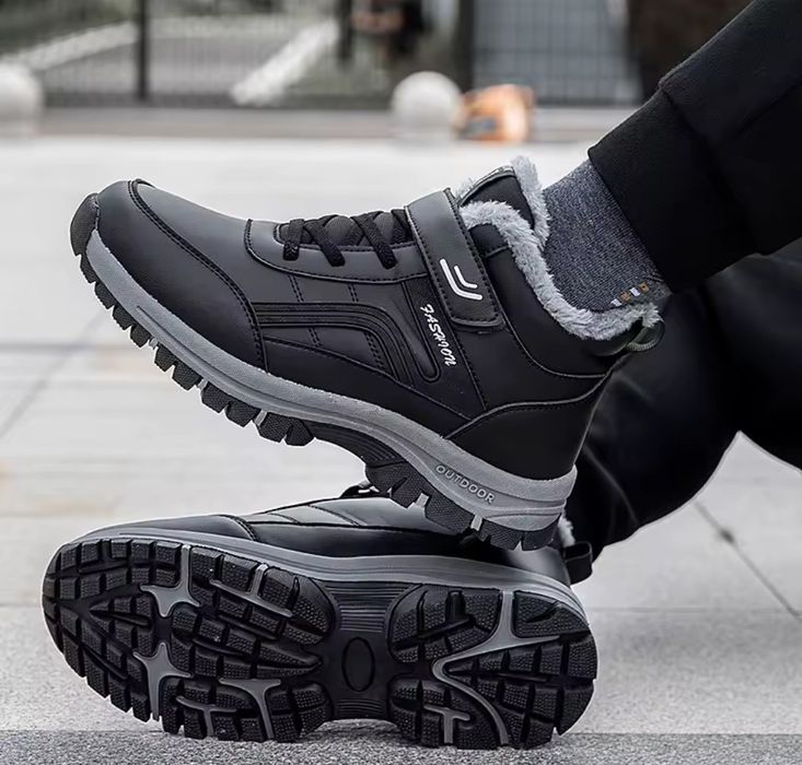 Новые мужские ботинки