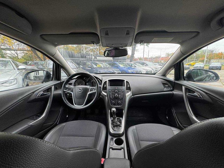 Astra J|1.7D 110KM|Klima|Alufelgi|Hak|Bluetooth|2011