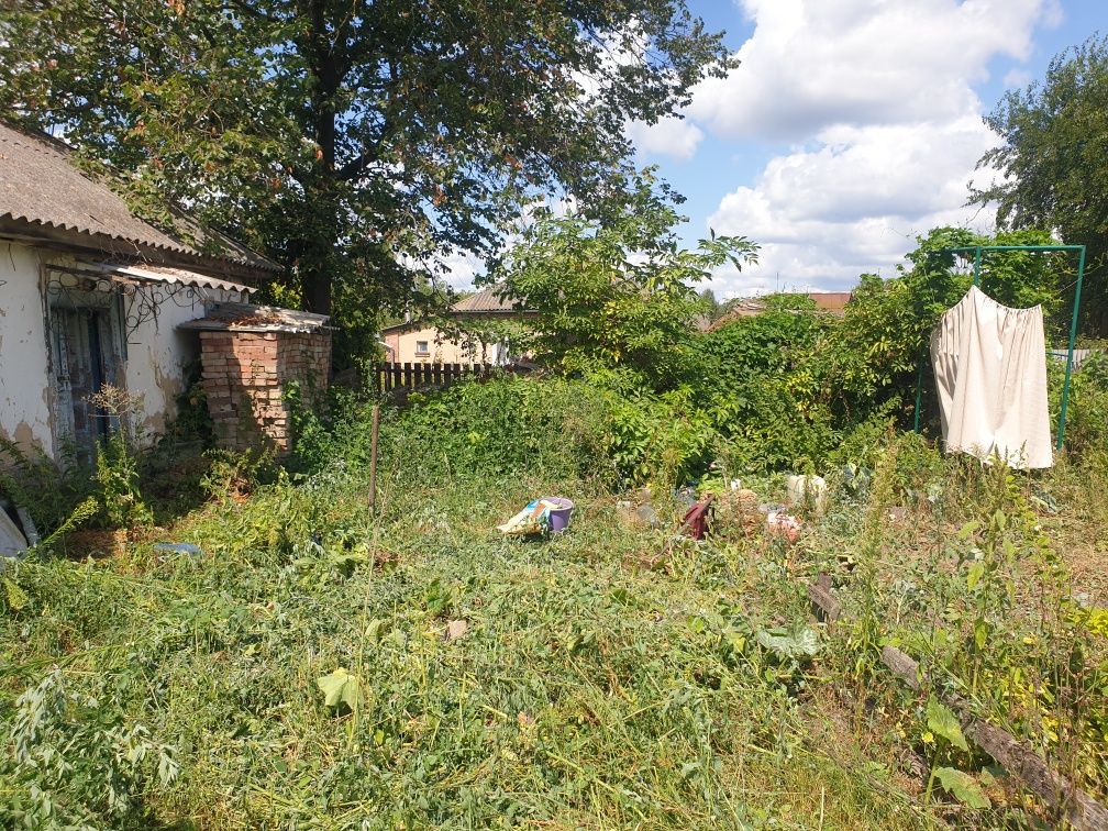 Продам або обміняю будинок із земельною ділянкою