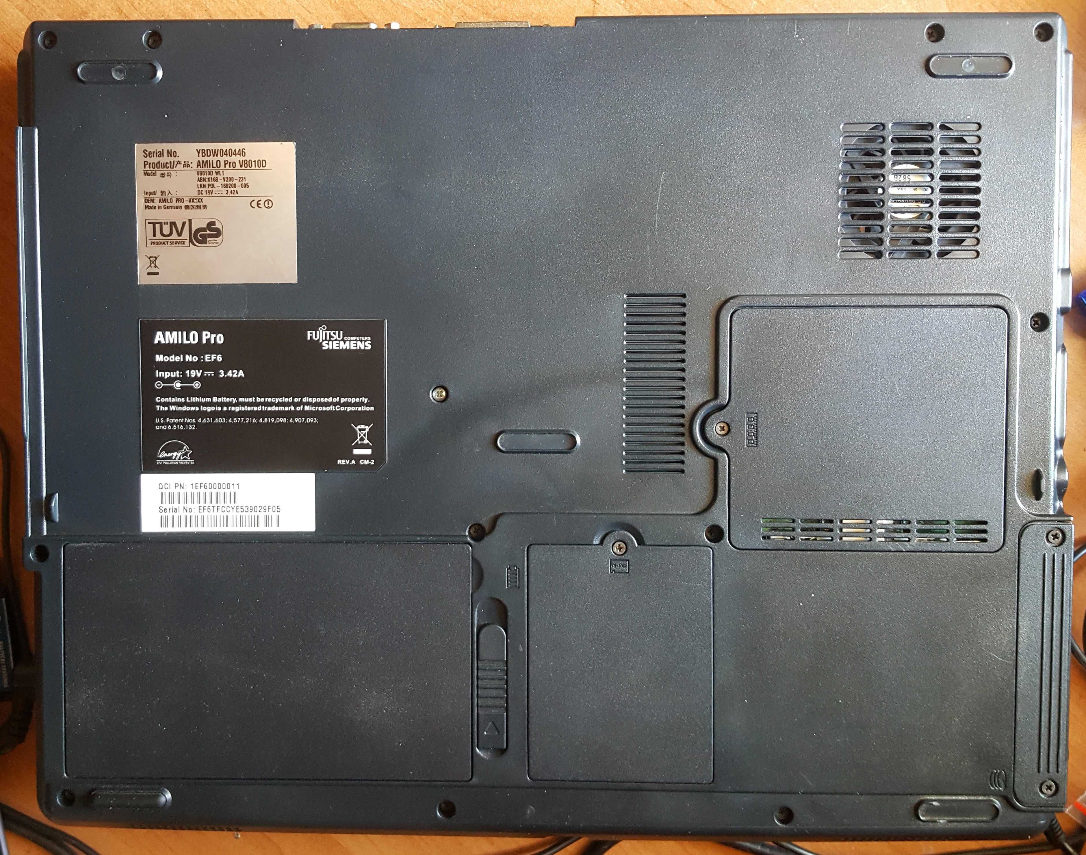 Fujitsu Siemens Amilo Pro V8010D EF6 DVD 15.4" retro