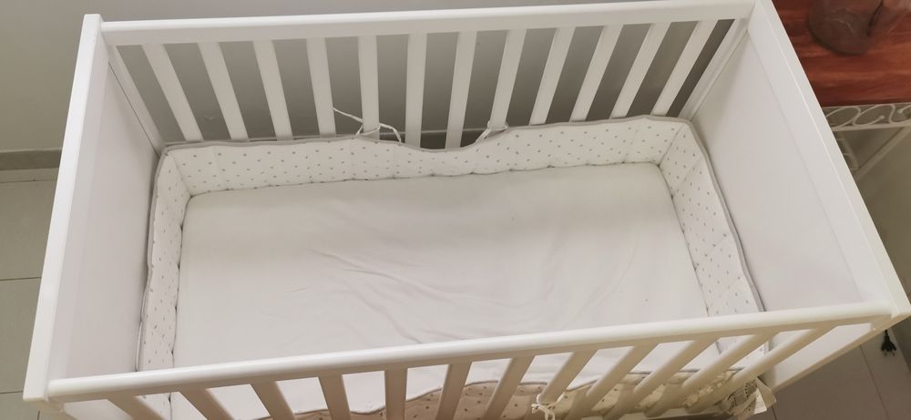 Berço Sundvik Ikea.