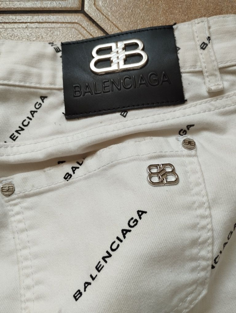 Джинсы Balenciaga 27 размер
