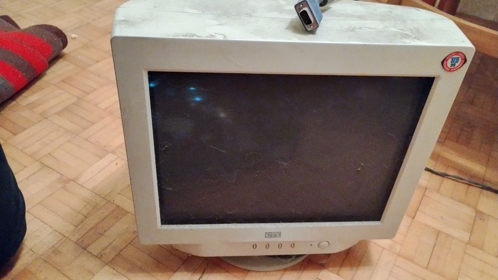 Monitor kineskopowy CTX