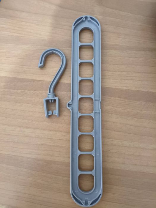 Suporte cruzeta múltipla para guarda vestidos