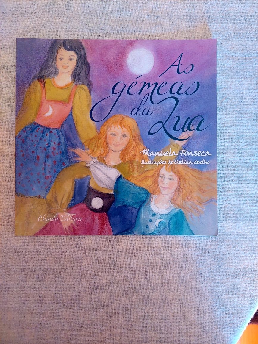 Livro "As gémeas da lua"