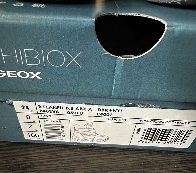 Продам ботинки зима Geox