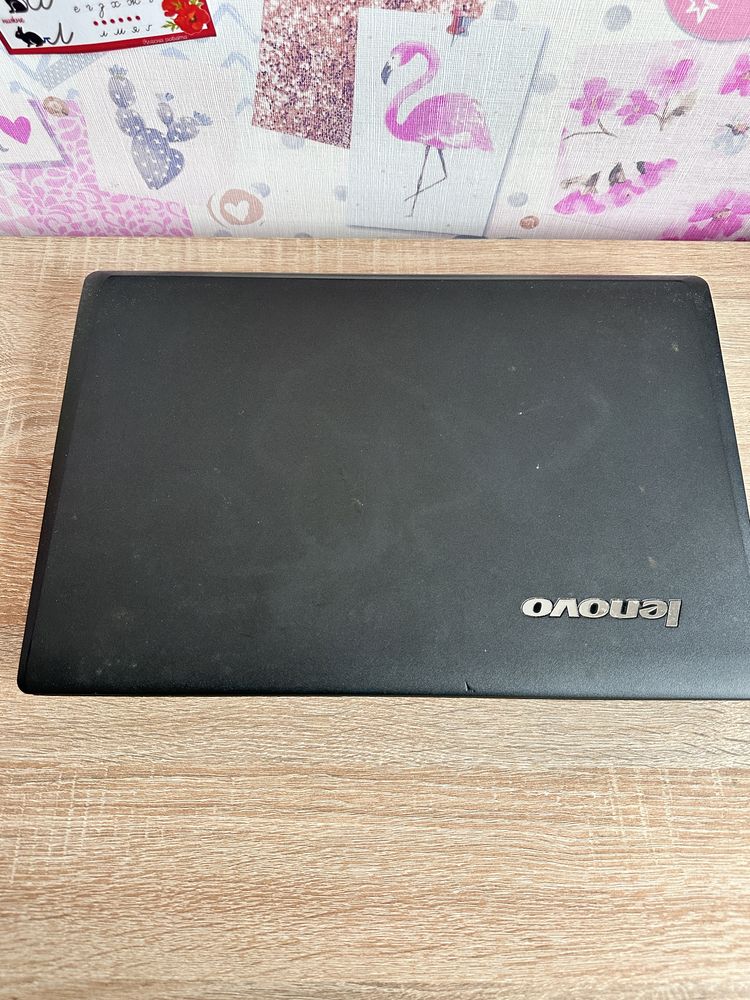 Продам ноутбук Lenovo g560