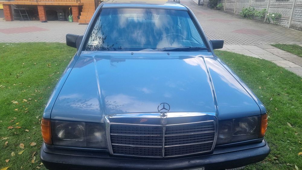 Mercedes-Benz W201 190D