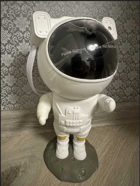 Нічник астронавт проектор ночник