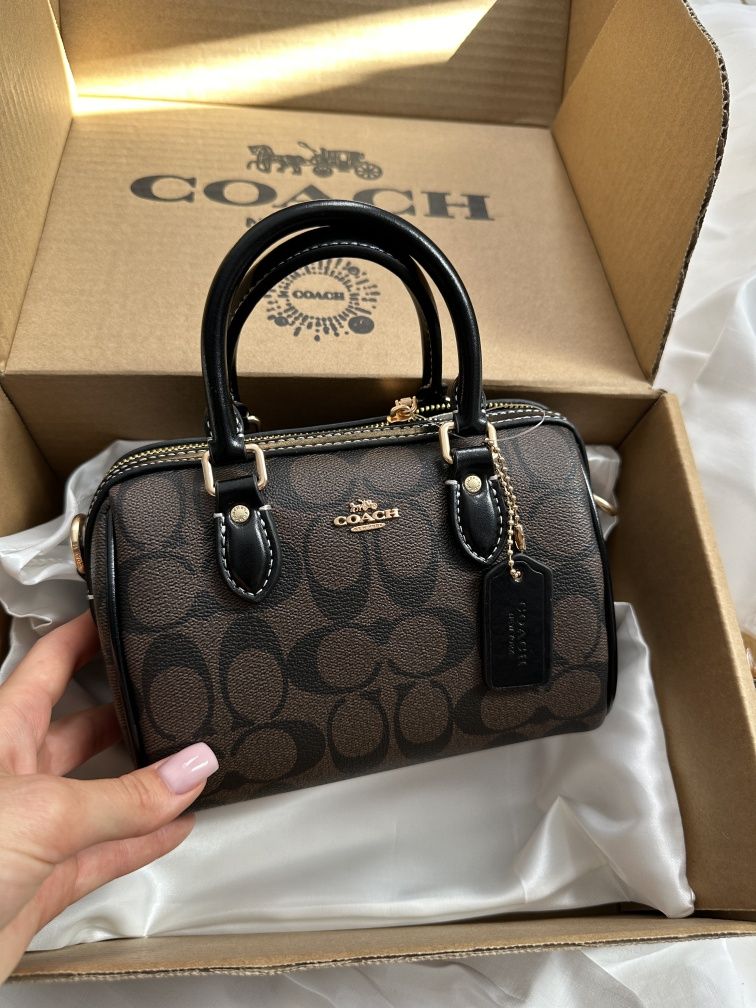 Сумка женская Coach Rowan Brown Satchel In Signature Canvas 17×12см