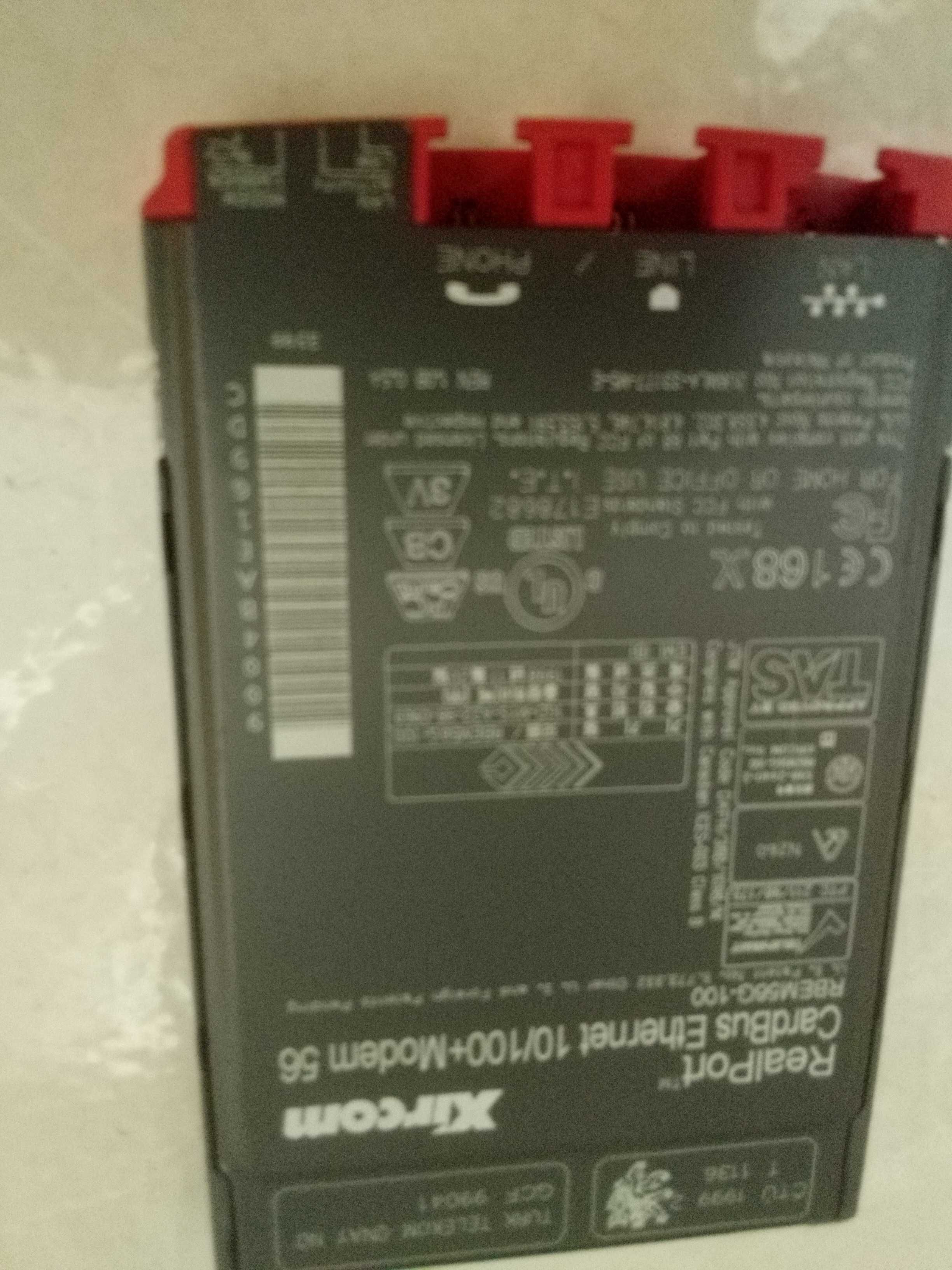 comandos e peças para computadores