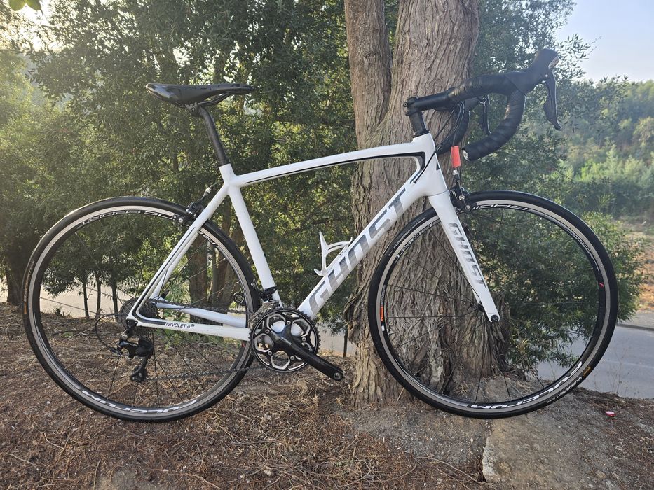 Bicicleta de carbono 11x2v