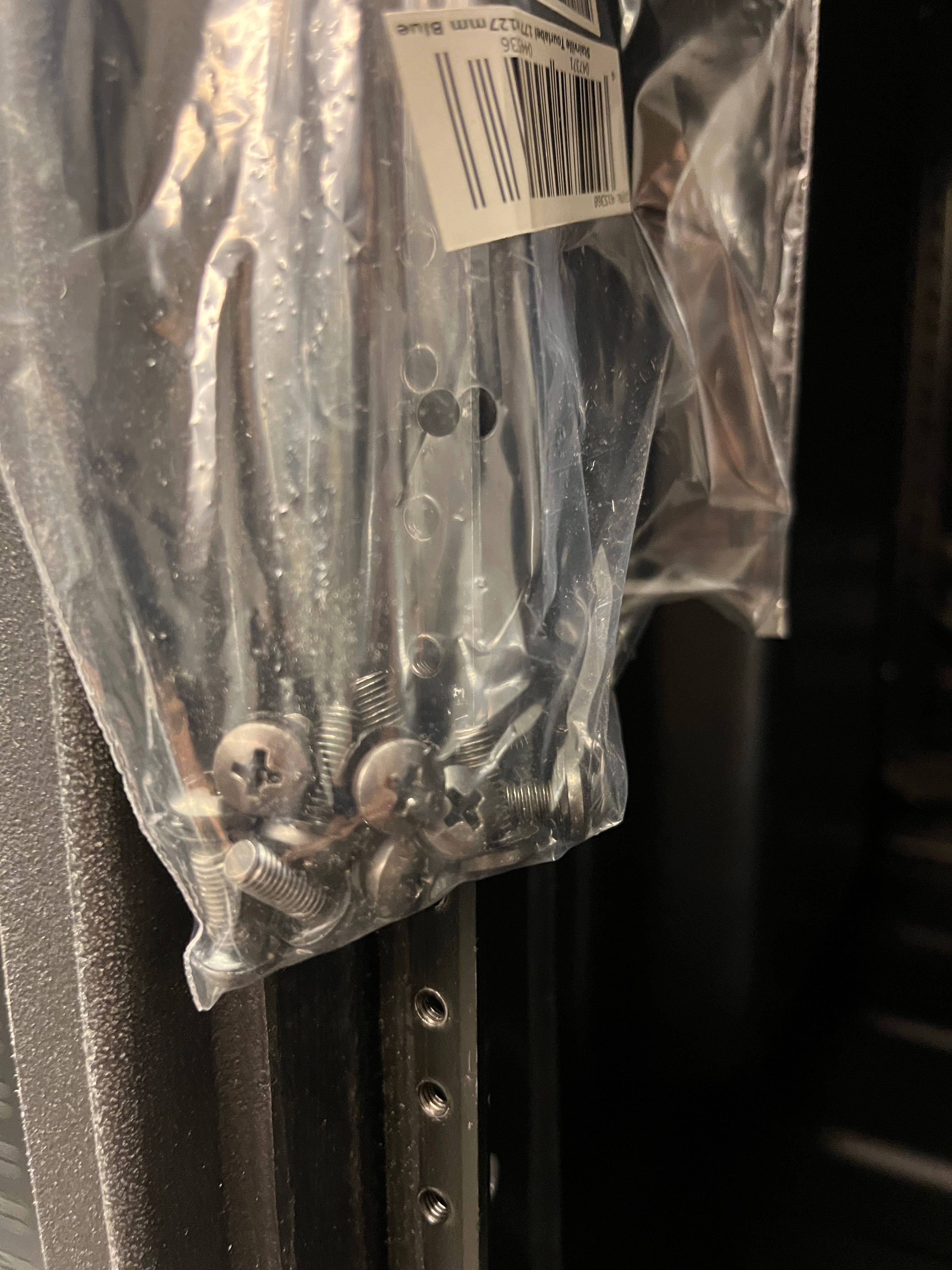 Case 8U SKB R8UW Roto Rolling Rack - Używany
