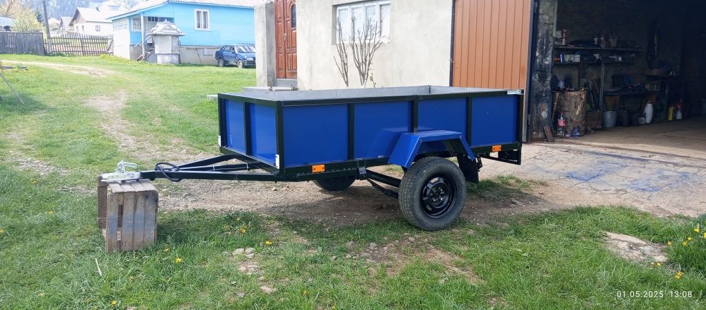Продам прицеп новий