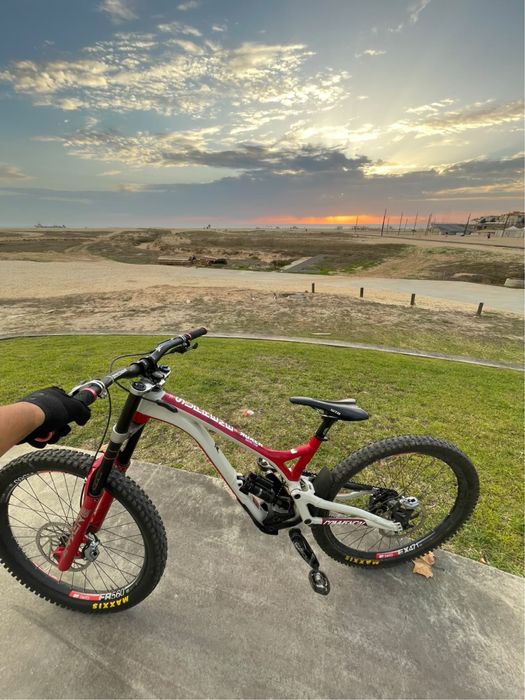 commencal supreme