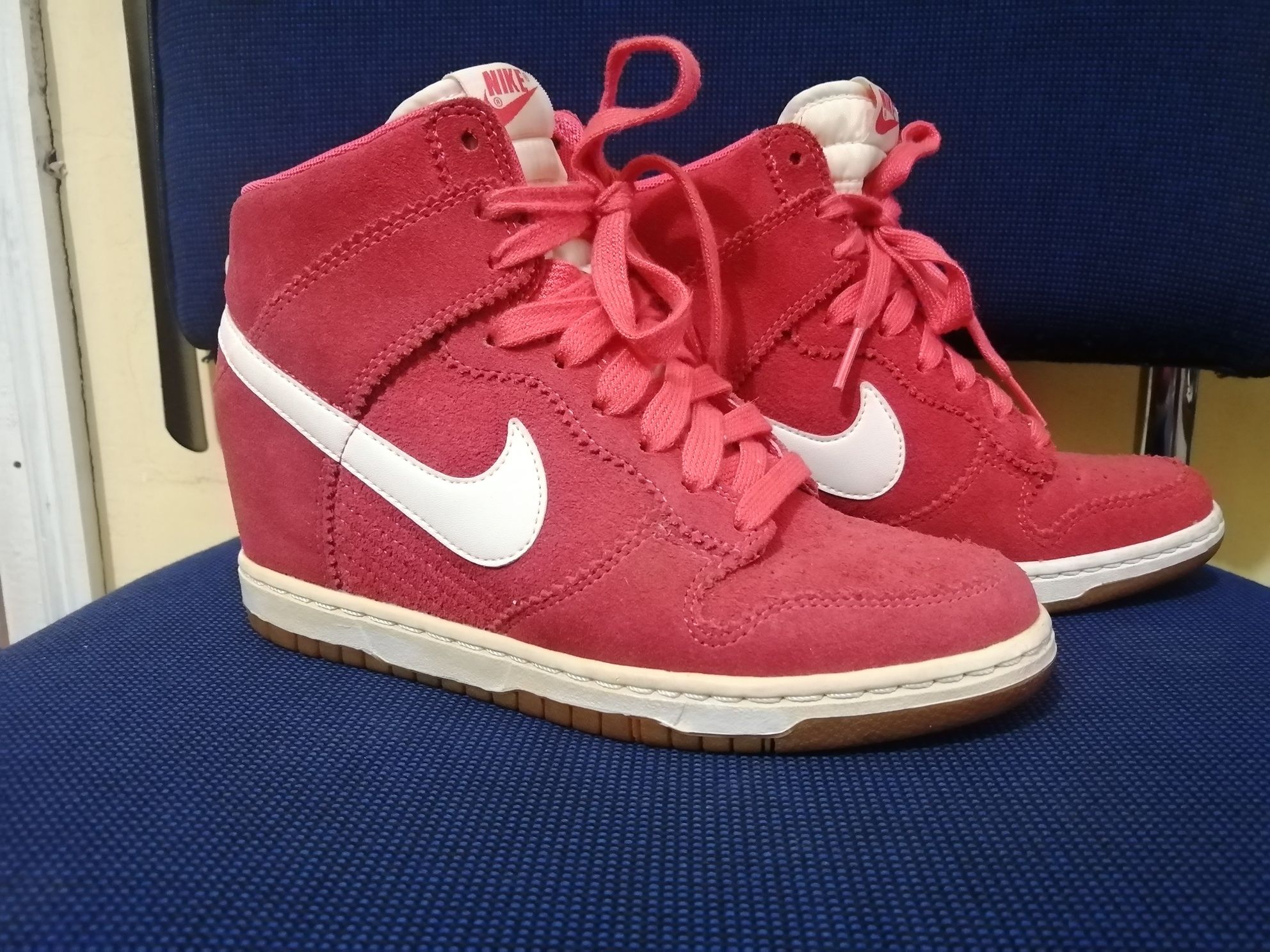 Оригінал vintage Nike WMNS Dunk Sky Hi 2013 жіночі кросівки снікерси