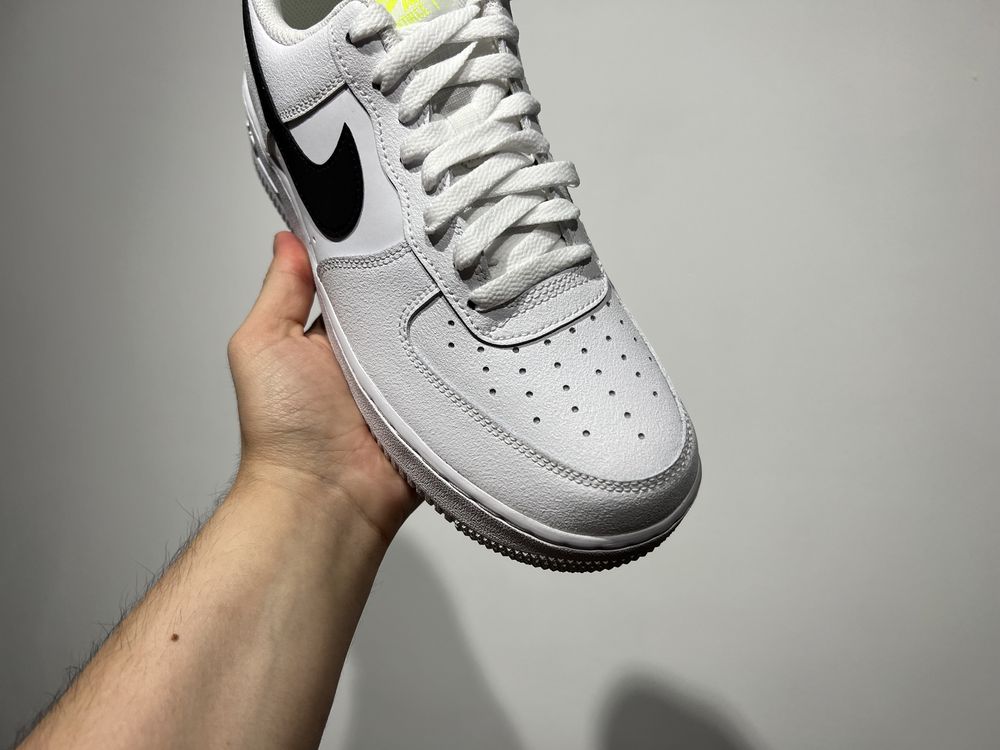 Кросівки Nike Air Force 1 '07 DZ4510-100