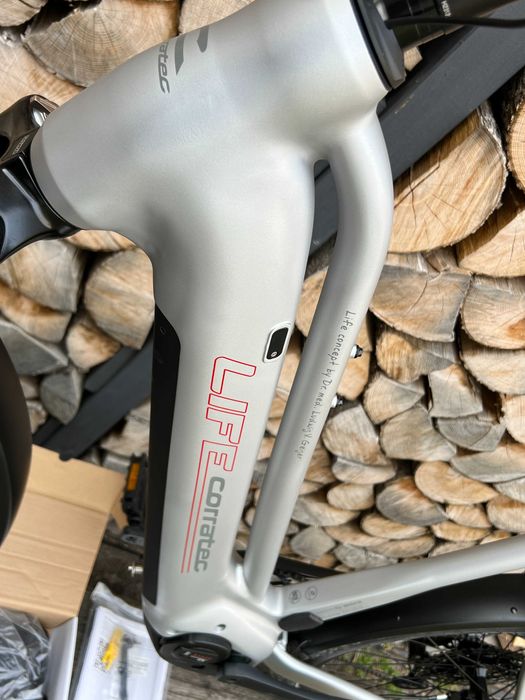 SUV Corratec Life CX7 12s L 750Wh Bosch CX 4 SMART 85Nm elektryczny