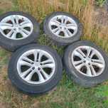 Felgi aluminiowe opony 215/60r17 5x114,3 nissan renault