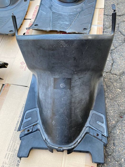 Пластік на мопед Honda Dio Af-35 zx 35