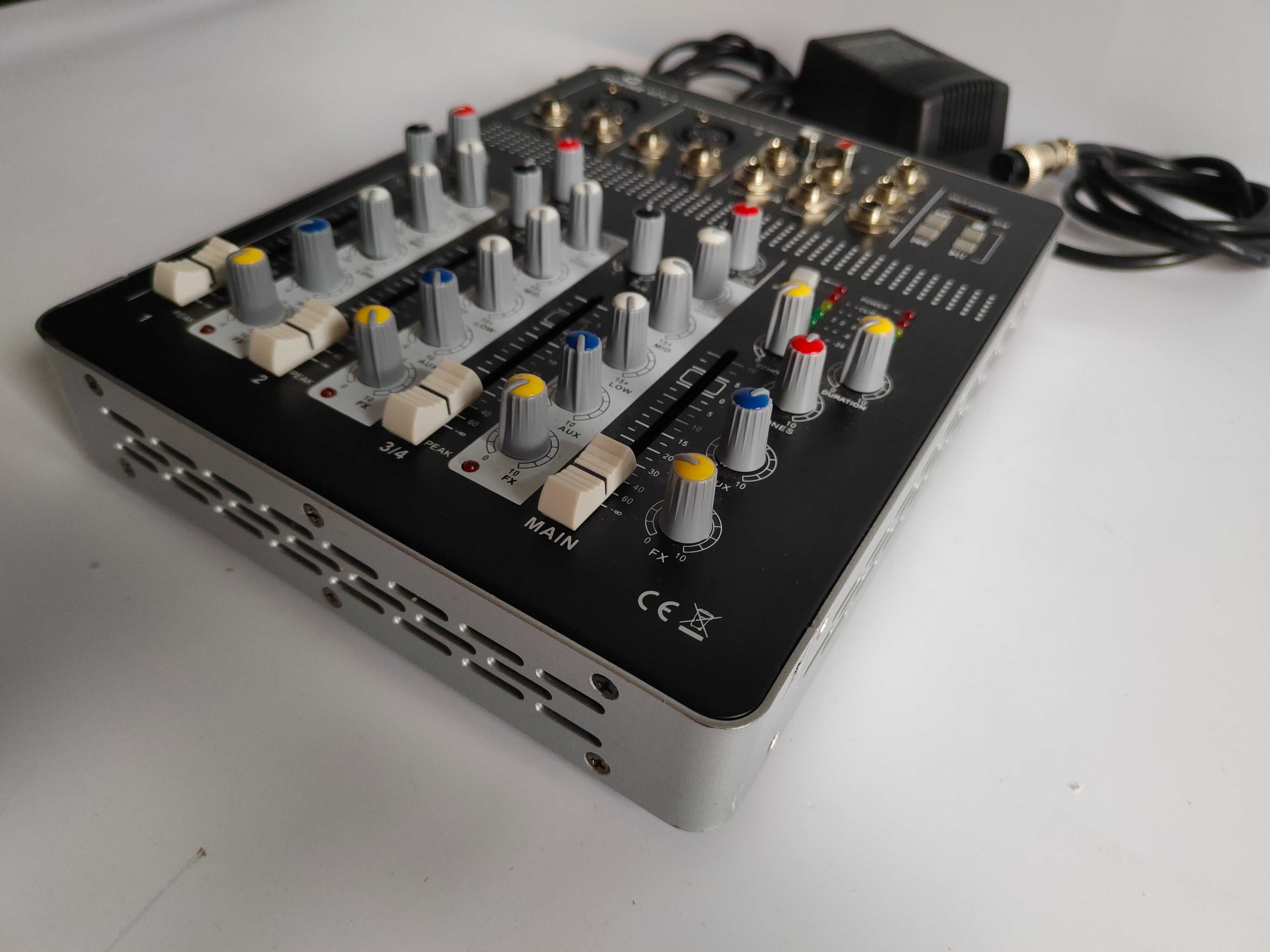 Devine MX-4 mikser audio z odtwarzaczem USB na pendrive