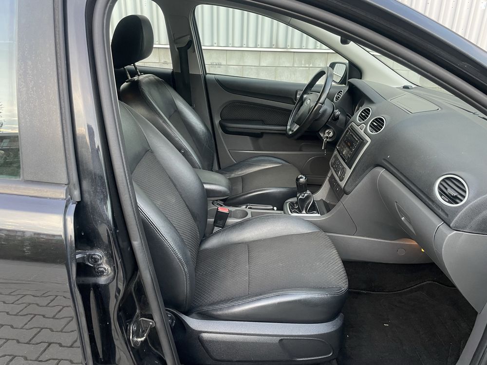 Ford Focus 2.0 Benzyna, Alu 18” , Navi,Kamera Cofania,Skóry, Ideał, ST