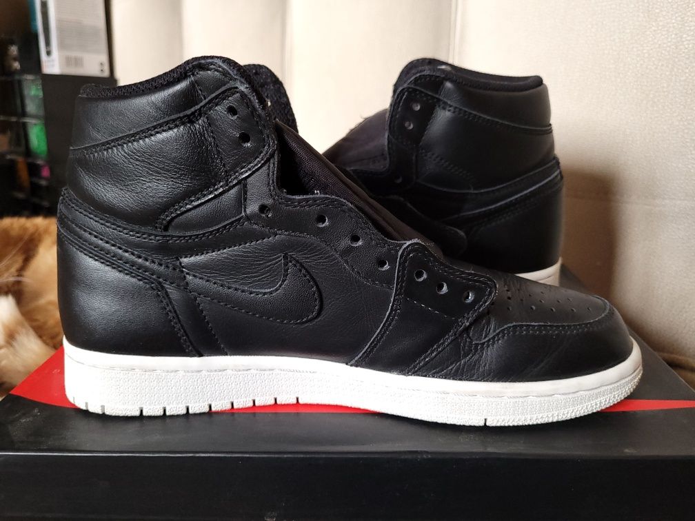 Air Jordan 1 High Retro Cyber Monday US 7.5