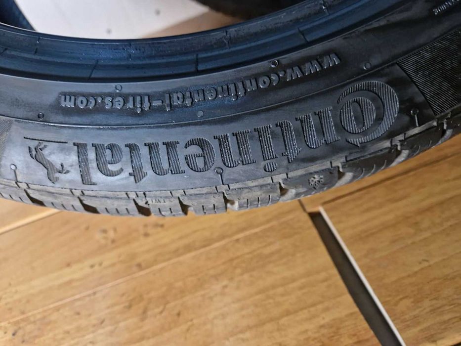 Зимова шина 225/45 R18