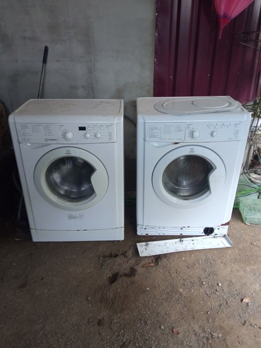 2 стиральные машинки indesit. Под ремонт или на запчасти