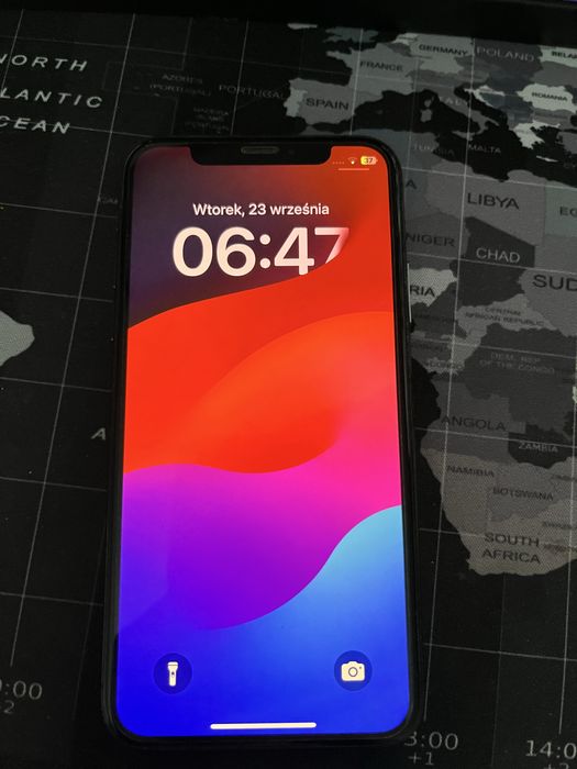 iPhone xs czarny