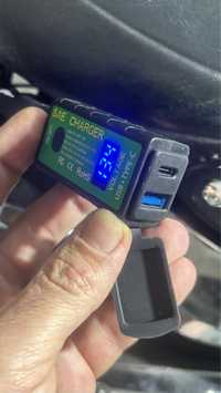 Carregador e Voltimetro 12v SAE + dual USB (acessorios auto)