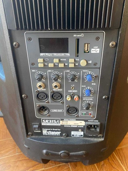 Caixa de Som STANER SR-315A (300W RMS) - Potência e Qualidade Sonora