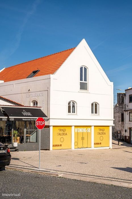 Ponto Comercial na  Marina de Peniche