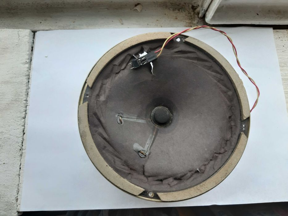 Продам Динамик  б/у