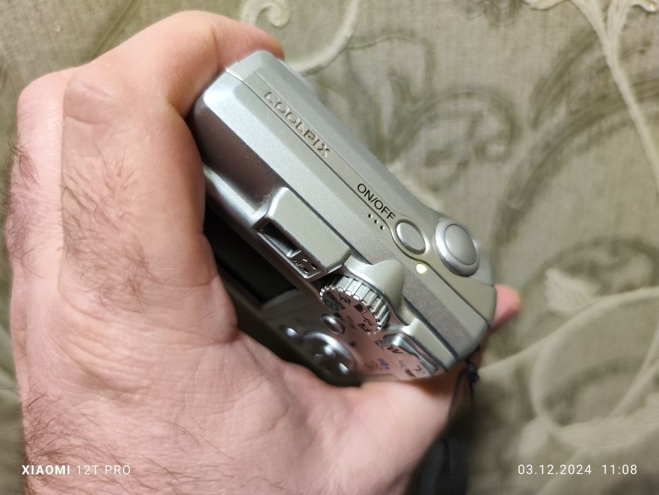 Продам Nikon coolpix 4600.