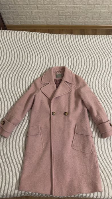 Пальто жіноче, вільного крою